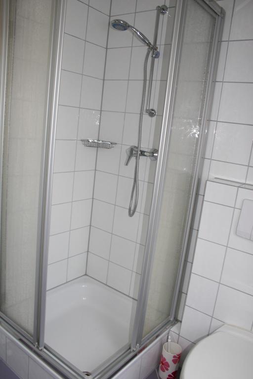 Gästezimmer Hausäckerweg Erlangen Exterior foto