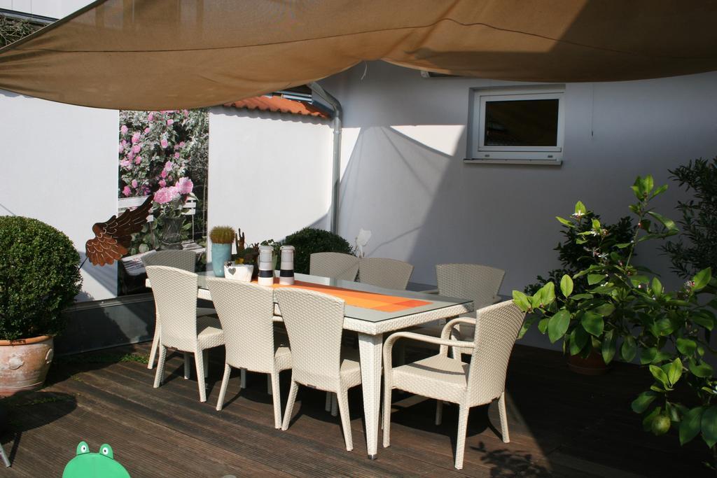 Gästezimmer Hausäckerweg Erlangen Exterior foto