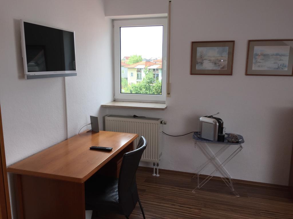 Gästezimmer Hausäckerweg Erlangen Exterior foto